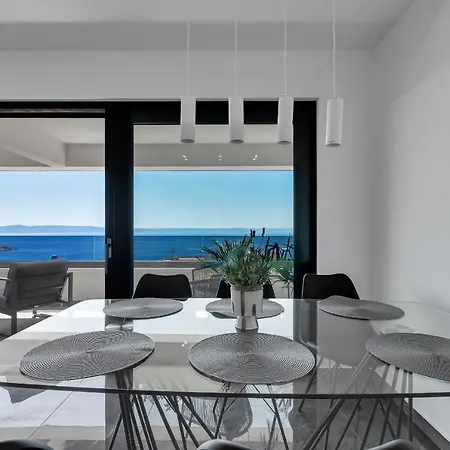 Luxury Penthouse Berlin Apartment *