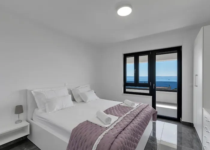 Luxury Penthouse Berlin * Makarská